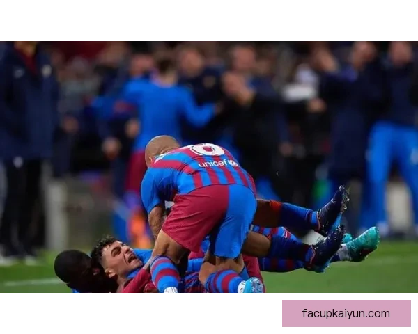 巴萨防线问题逐渐显现，状态回暖仍需时间调整